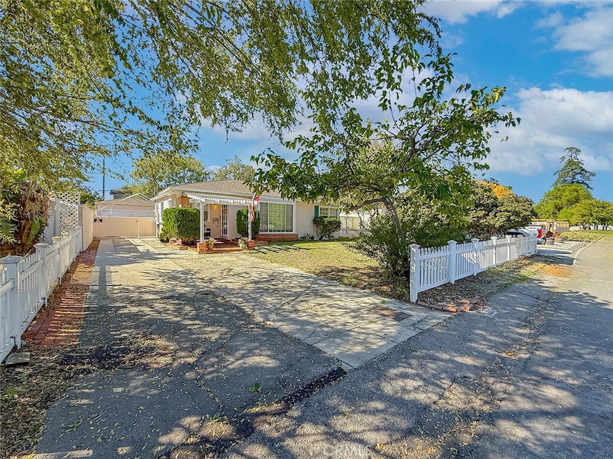 Under Contract $840,000 • Co-Listing Agent