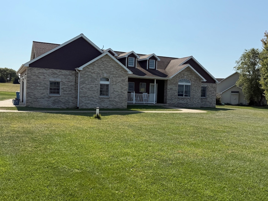 For Sale $339,900 • Co-Listing Agent