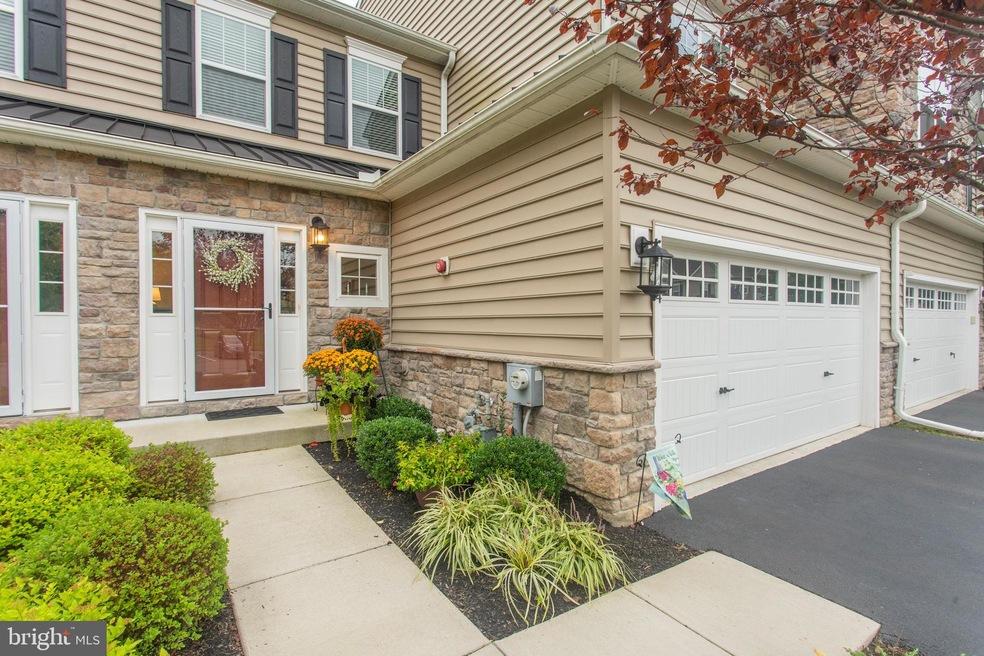 24 Sandy Run Cir, Fort Washington, PA 19034 - photo 1