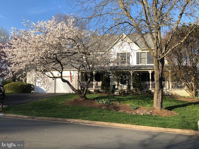 15239 Surrey House Way, Centreville, VA 20120 - photo 1