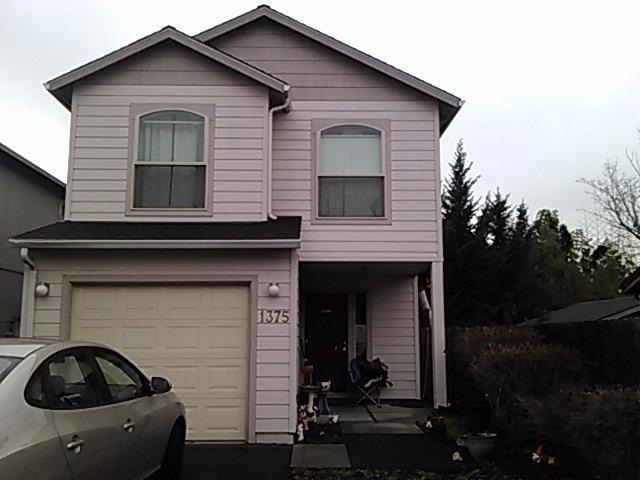 1375 Circlewood Dr, Central Point, OR 97502 - photo 1