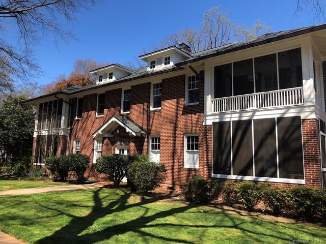 Welcome to 2123-A Dartmouth Place. It is the upper