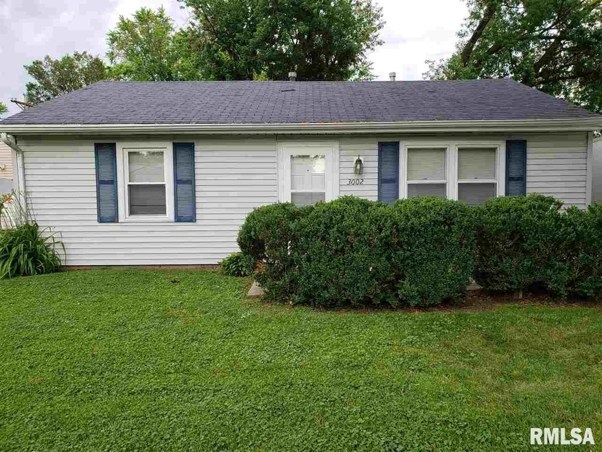 3002 W 68th St, Davenport, IA 52806 - photo 1