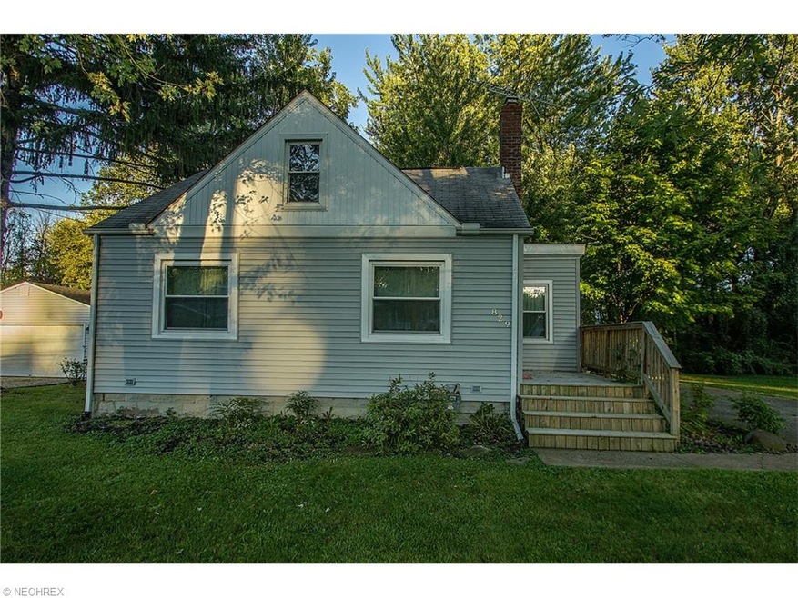 829 Sheffield Rd, Sheffield Lake, OH 44054 - photo 1