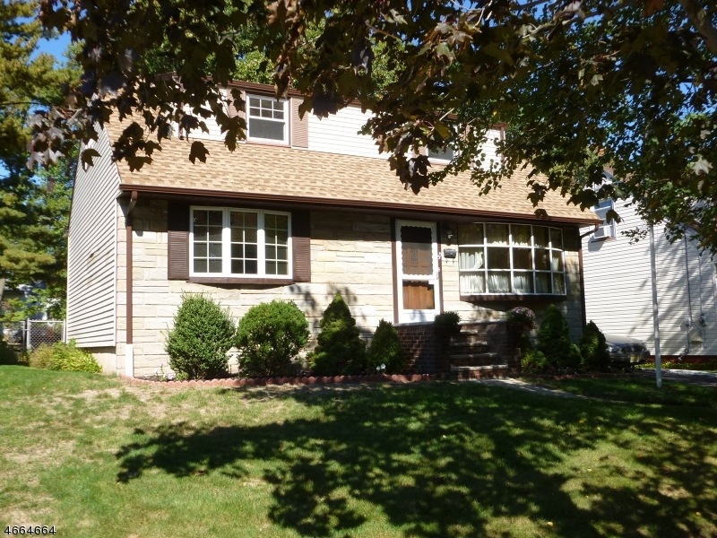 35 Reigate Rd, Bloomfield, NJ 07003 - photo 1