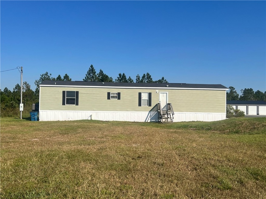 435 Elmer Thrift Rd, Waycross, GA 31503 - photo 1
