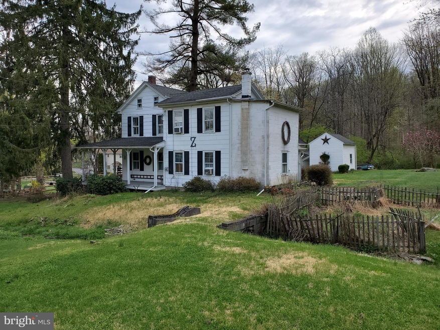 221 Main St, Mohnton, PA 19540 - photo 1