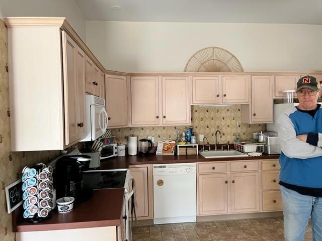 4029 Main St, Slatedale, PA 18079 - photo 1