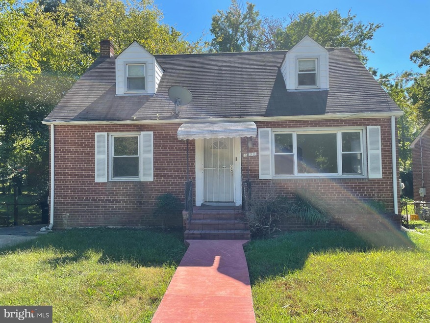 6529 Bock Rd, Oxon Hill, MD 20745 - photo 1