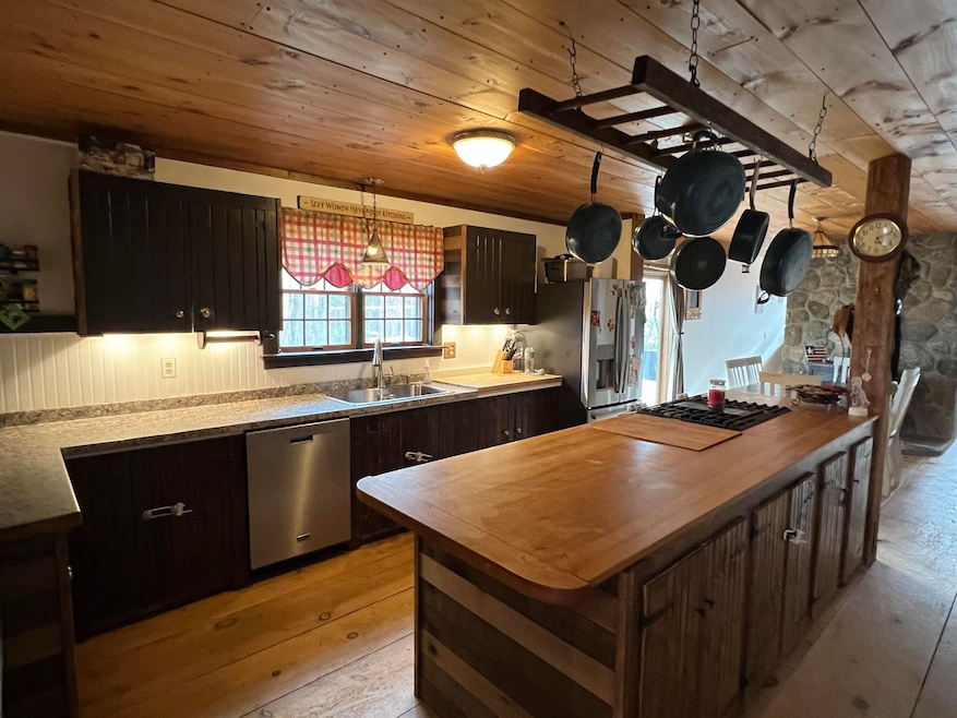 Sold $410,000 • Co-Listing Agent