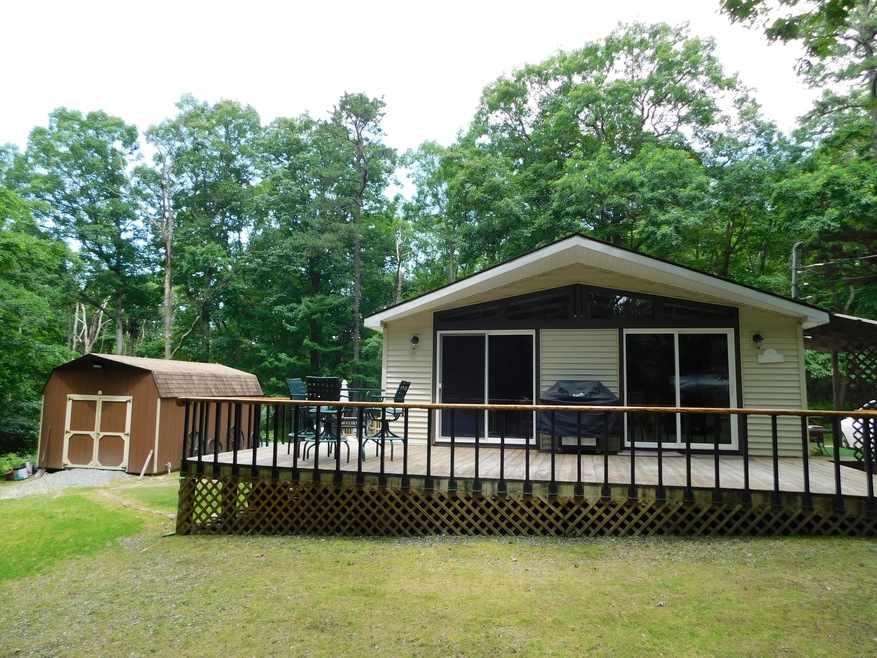 526 Big Oak Rd, Canadensis, PA 18325 - photo 1