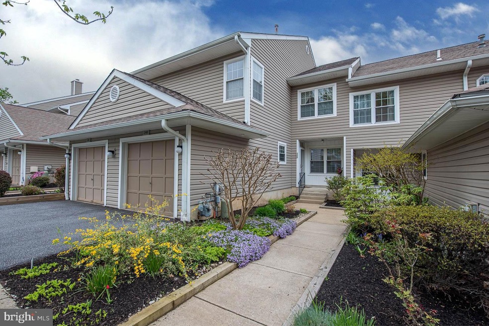 Sold $403,000 • Co-Listing Agent