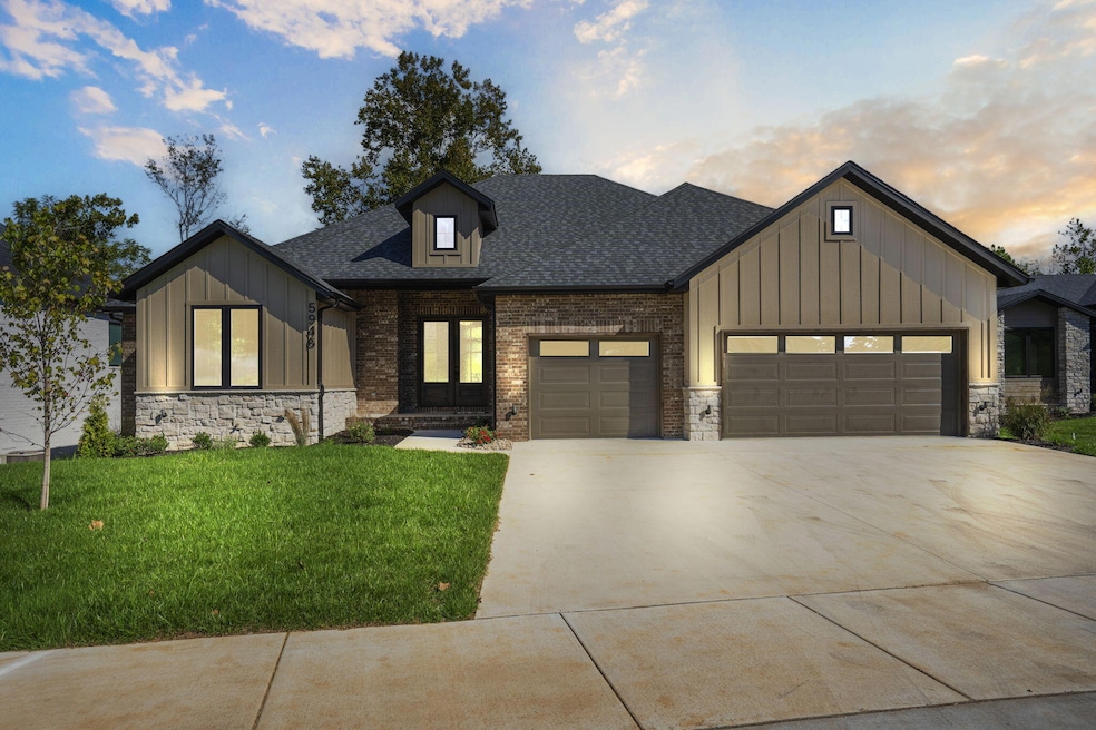 5946 S Clay Ave, Springfield, MO 65810 - photo 1