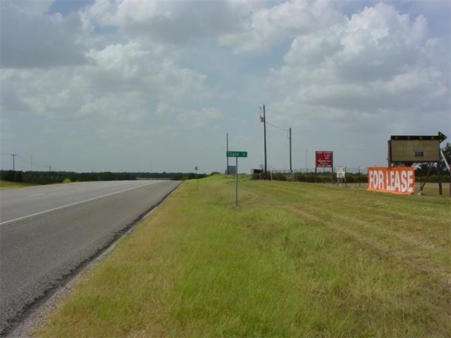 940 Highway 290 E, Elgin, TX 78621 - photo 1