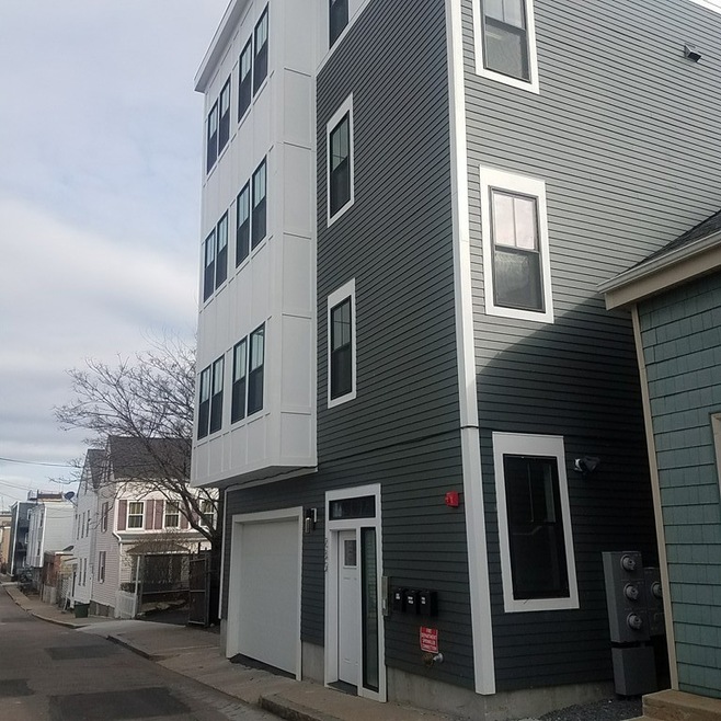 230 Bowen St unit 3, Boston, MA 02127 - photo 1