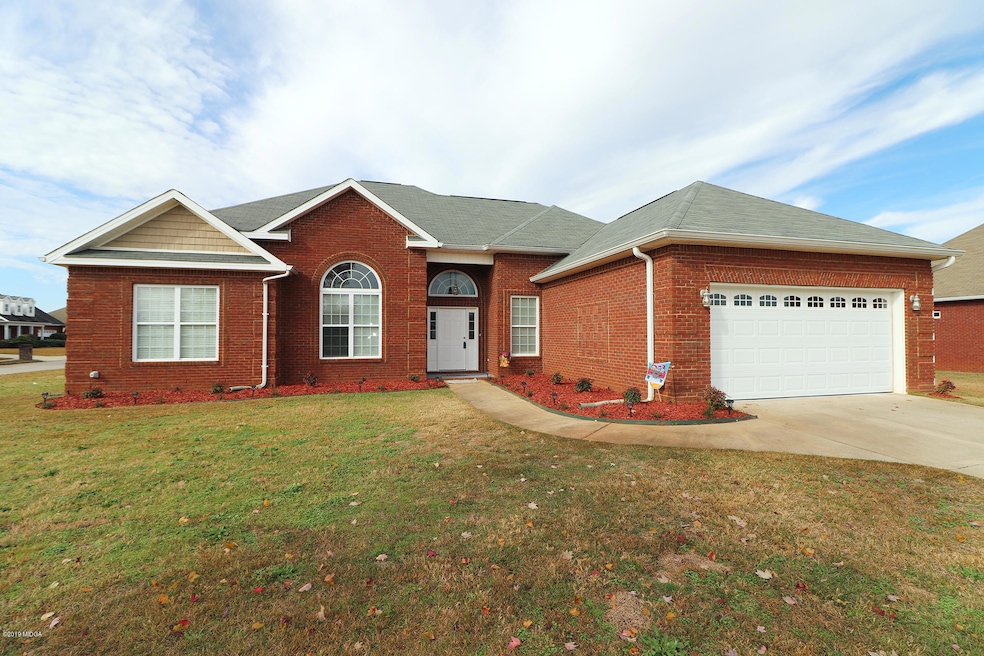 108 Bromley - Front 1