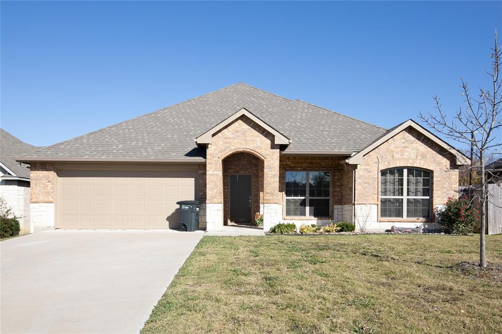 2706 Park St, Ennis, TX 75119 - photo 1
