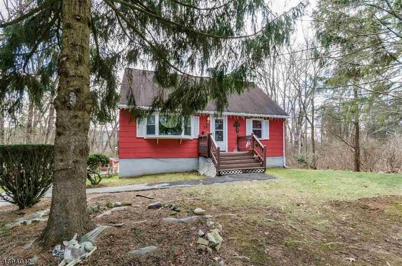 13 Crescent Rd, Andover, NJ 07821 - photo 1