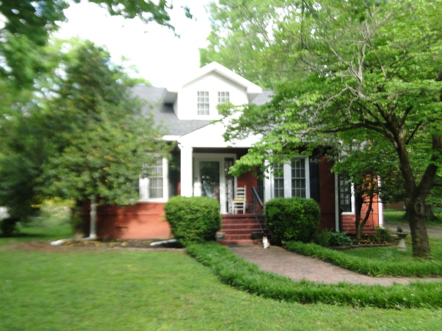 508 Bryant St, Shelbyville, TN 37160 - photo 1