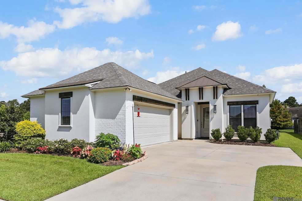 13975 Highgrove Ave, Baton Rouge, LA 70818 - photo 1