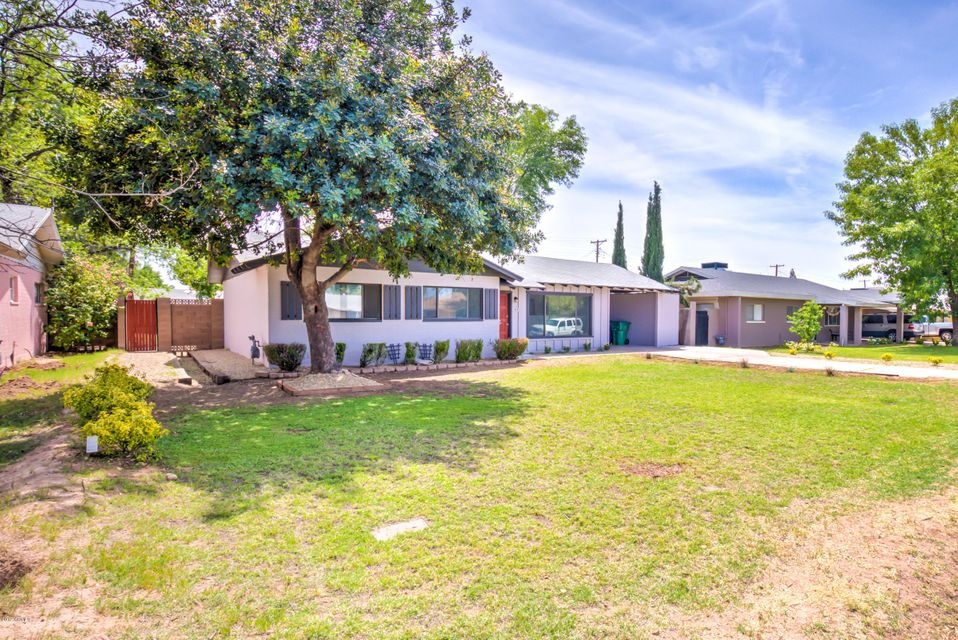 1029 W 10th St-1