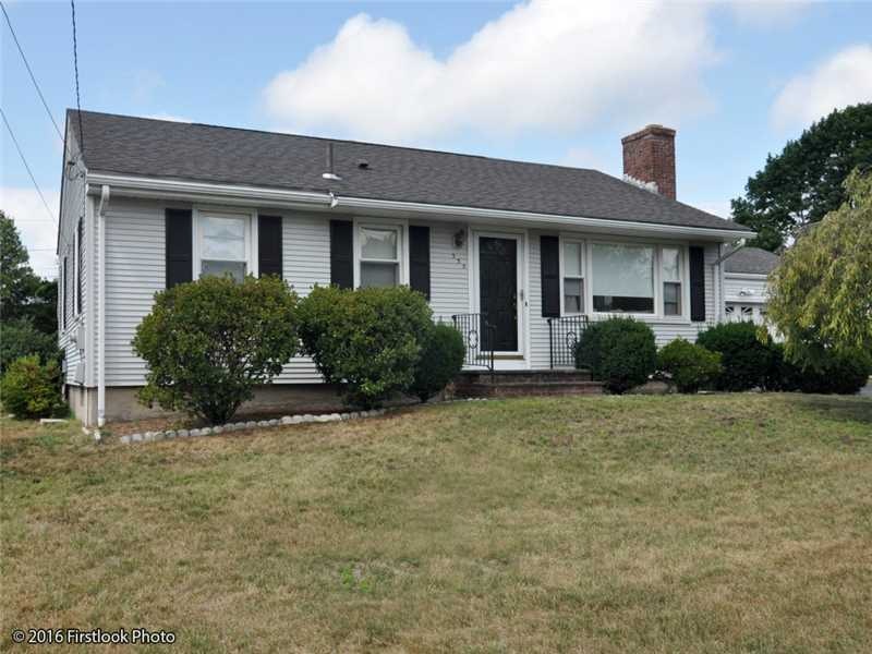 335 Garden City Dr, Cranston, RI 02920 - photo 1