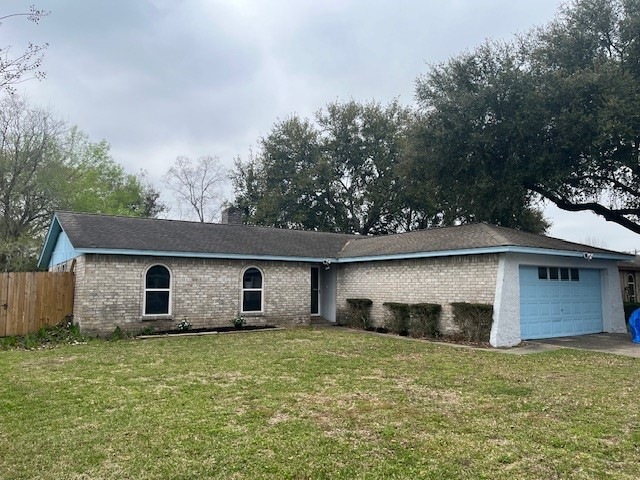 17110 Townes Rd, Friendswood, TX 77546 - photo 1