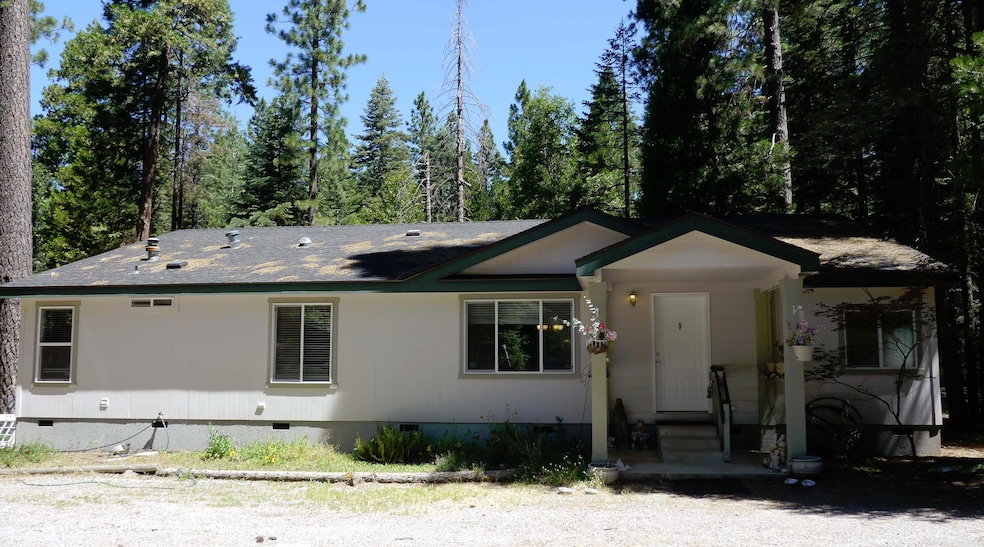 Kaysie Rae House Main