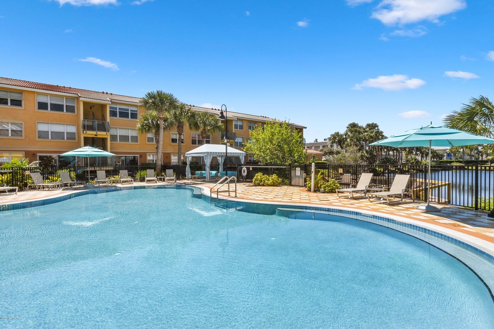 2400 1st St S unit I12, Jacksonville Beach, FL 32250 - photo 1