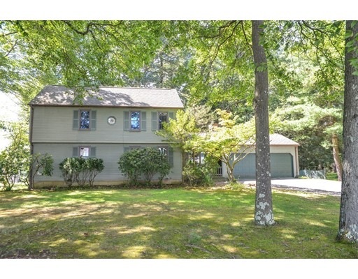 451 Barry St, Feeding Hills, MA 01030 - photo 1