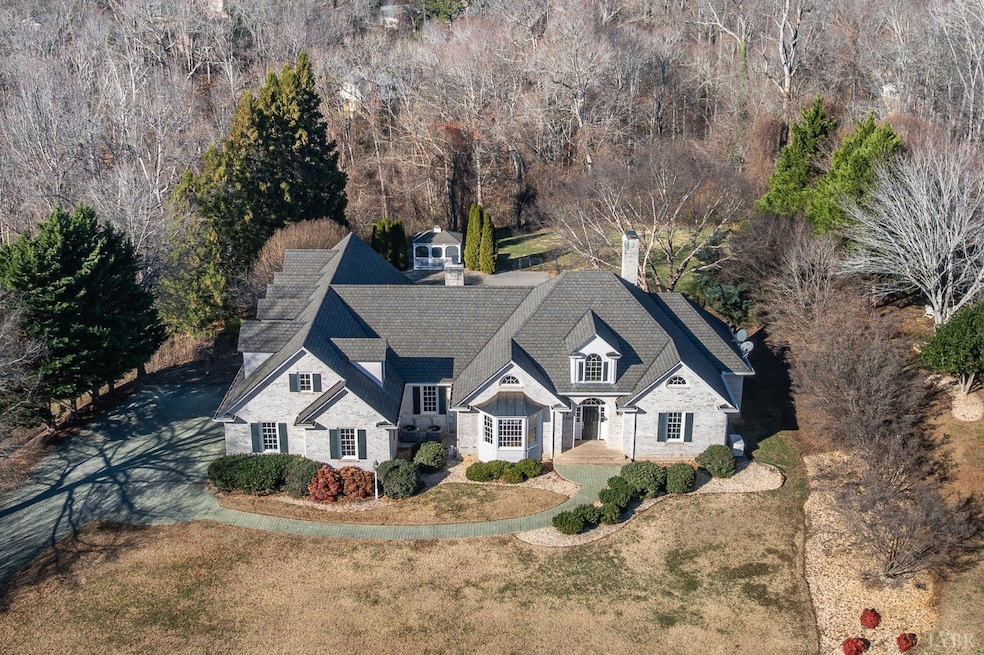 3320 Dorchester Ct, Lynchburg, VA 24503 - photo 1