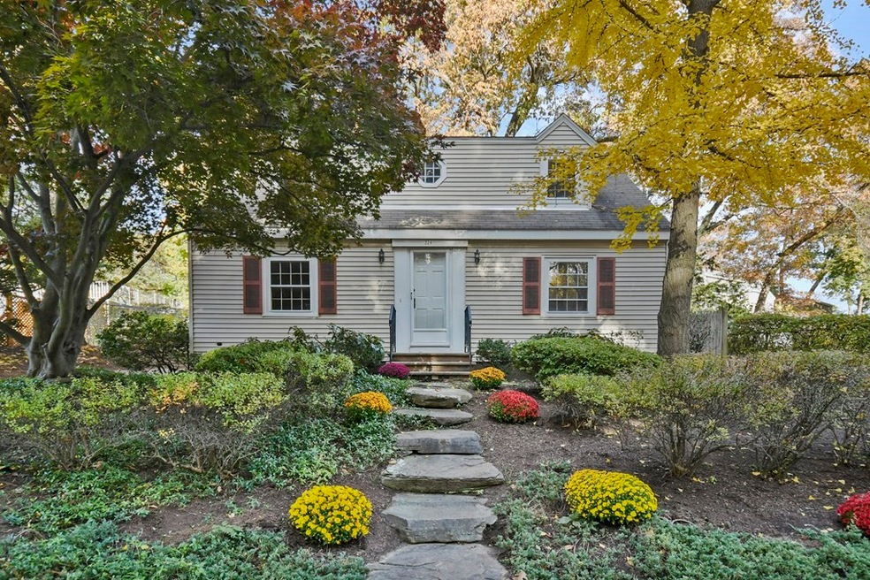 Sold $429,900 • Co-Listing Agent