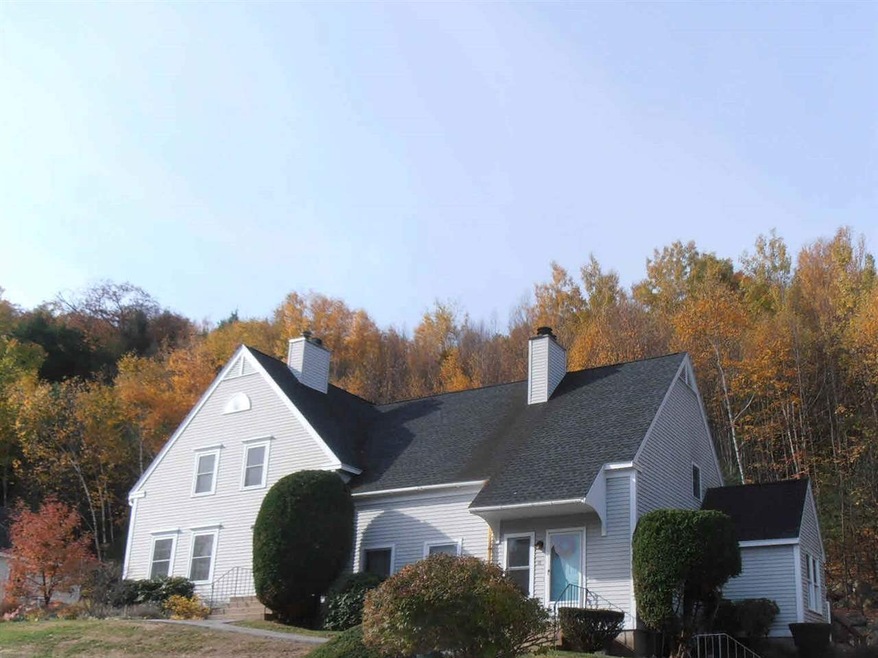 18 Apple Tree Dr unit A, Goffstown, NH 03045 - photo 1