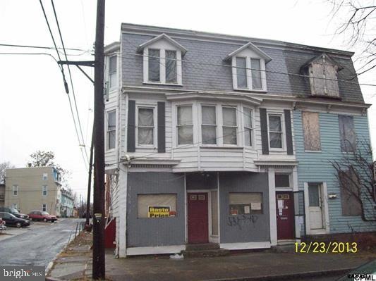 1261 Walnut St, Harrisburg, PA 17103 - photo 1