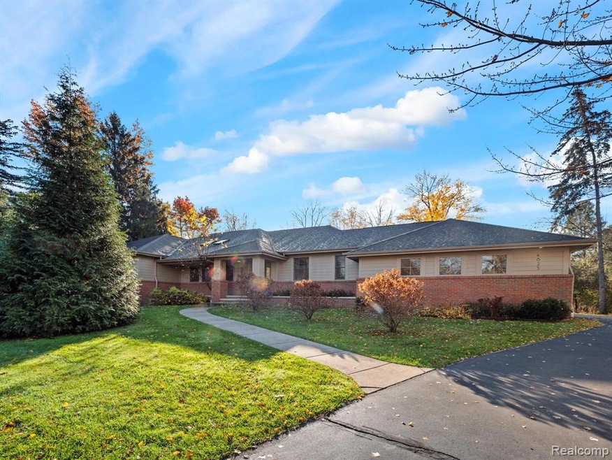 Exquisite Curb Appeal