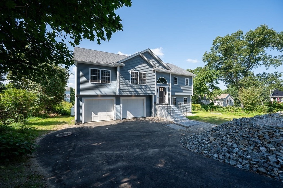 32 Drexel St, Worcester, MA 01602 - photo 1