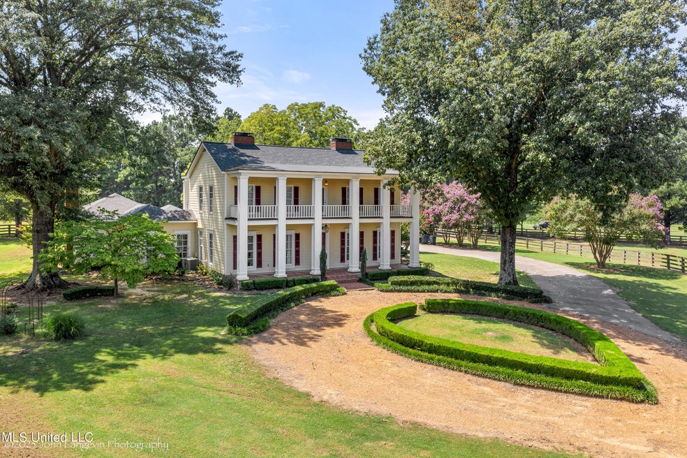 8515 Cedar Crest Ln-Exterior-1
