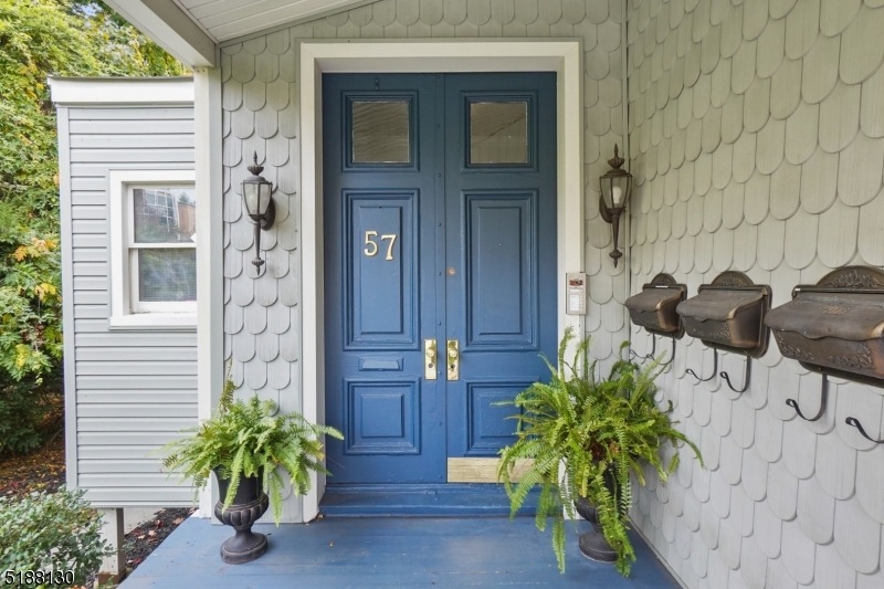 57 S Fullerton Ave unit 2, Montclair, NJ 07042 - photo 1