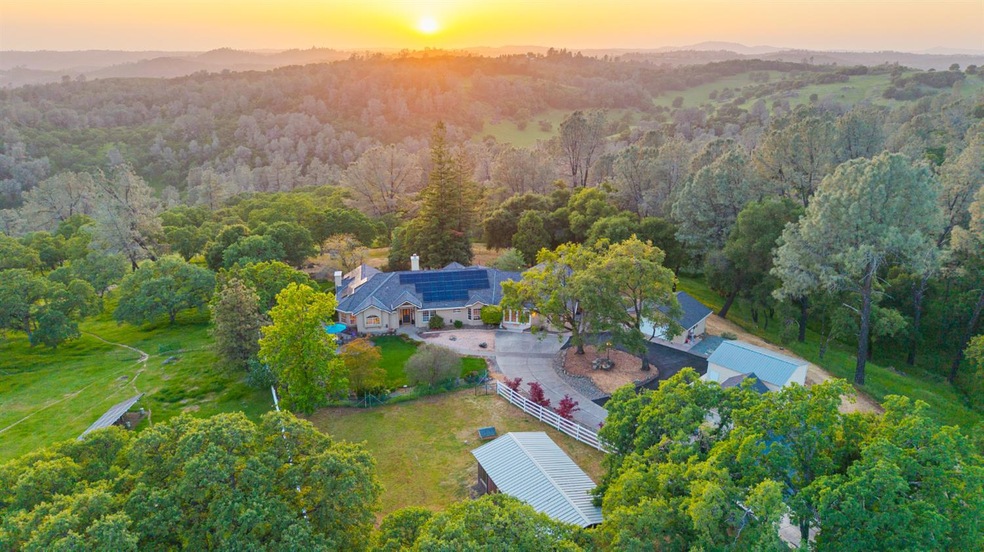 Sold $940,000 • Co-Listing Agent