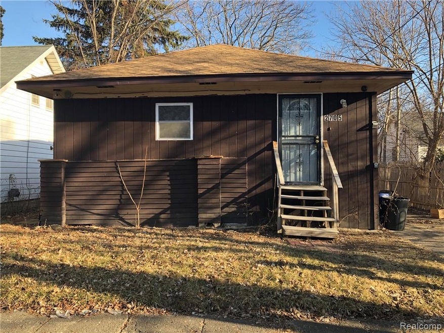 2705 Dakota Ave, Flint, MI 48506 - photo 1