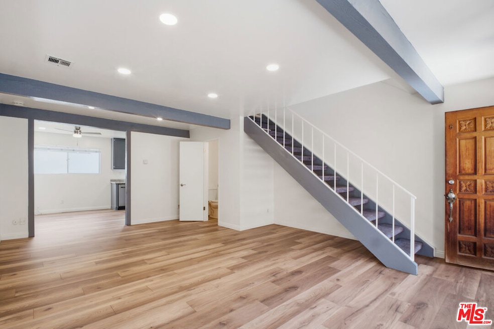 Pending $490,000 • Co-Listing Agent