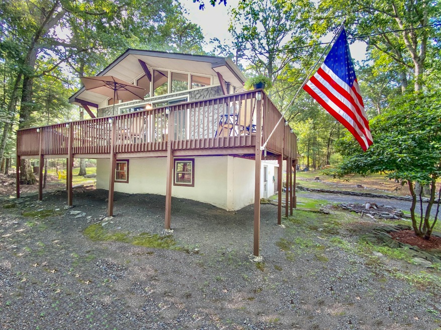 264 Mountain Lake Dr, Dingmans Ferry, PA 18328 - photo 1