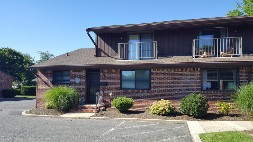 front of condo Tanglewood