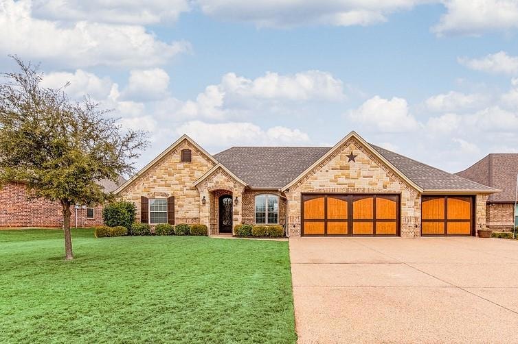 3611 Abes Landing Ct, Granbury, TX 76049 - photo 1