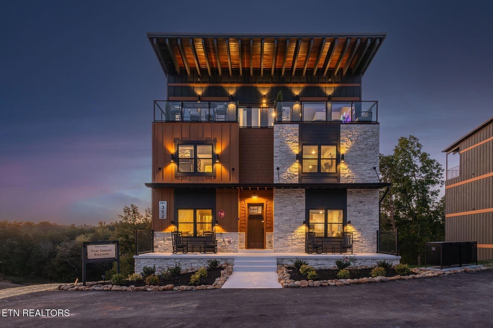 352 Rambling Creek Way unit Lot 66R, Sevierville, TN 37862 - photo 1