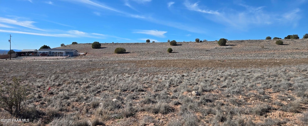 25682 Saint Joseph Rd, Paulden, AZ 86334 - photo 1