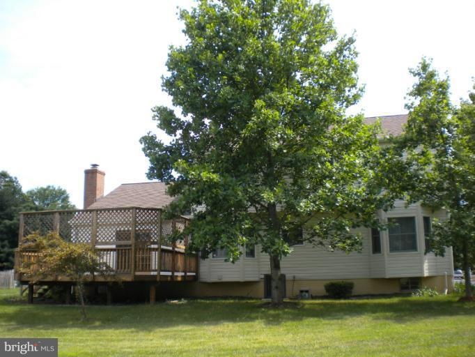 13606 Gladwyn Ct, Chantilly, VA 20151 - photo 1