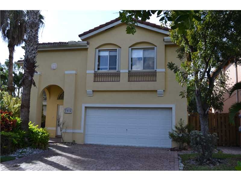 4406 NW 111th Ct, Doral, FL 33178 - photo 1