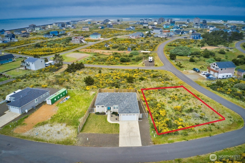 1401 Diamond Head Ave SW, Ocean Shores, WA 98569 - photo 1
