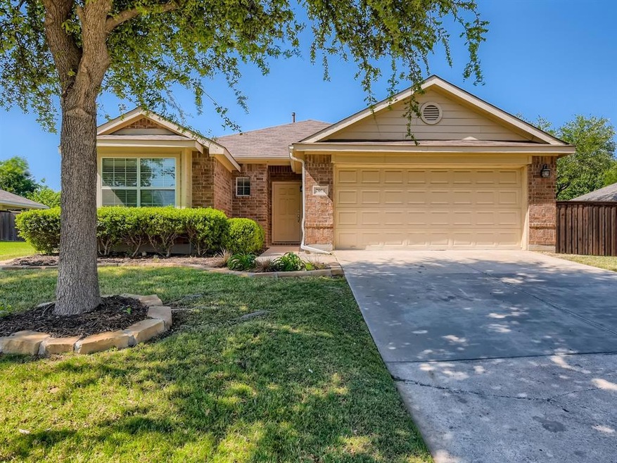 2001 Prescott Downs Dr, Denton, TX 76210 - photo 1